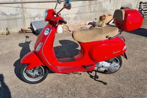 Piaggio Vespa LX150  2008