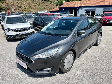 Ford Focus 1.5 TDCI 6M 5PORTE