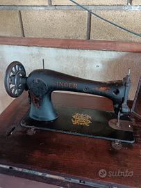 Macchina da cucire Singer a pedale