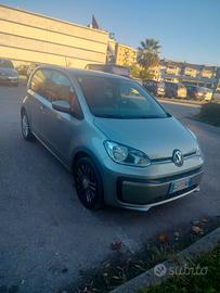 Volkswagen Up! 1.0 Benzina – 2022 | 65.000 km | Pe