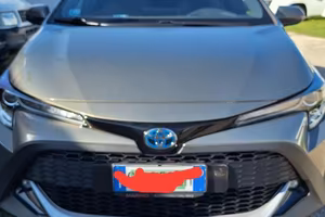 TOYOTA Corolla Touring Sports 2.0 Hybrid TREK