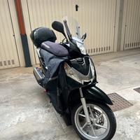 Honda sh 300