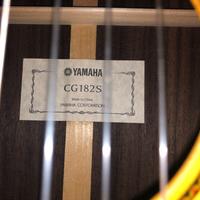 Chitarra Yamaha CG182S