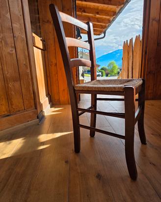 sedie legno e paglia