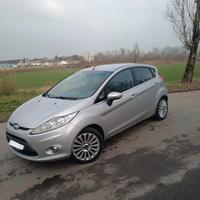 Ford Fiesta 1.2 benzina 2009 titanium