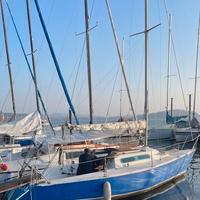 barca vela 7 metri