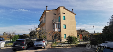 APPARTAMENTO 128 mq CON RUSTICO 59 mq - NO AGENZIE