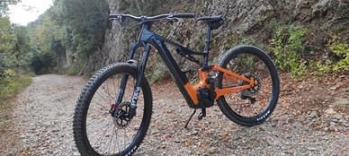 E-Bike Focus jam²8.8 carbonio perfetta!
