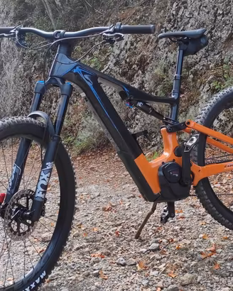 E-Bike Focus jam²8.8 carbonio perfetta!