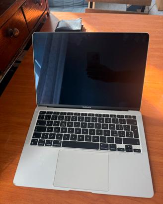 Macbook air M1
