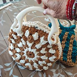 Borsa fatta a mano realizzata all uncinetto