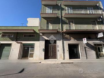 CASA SEMINDIPENDENTE A BRINDISI