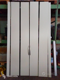 Porta a chiusura a libro