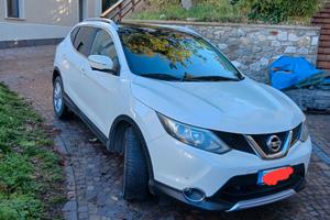 Auto qashqai 1.5 diesel acenta premium
