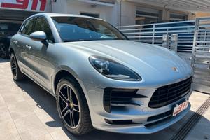 Porsche Macan 2.0 245cv Tetto PASM 111 Controlli P