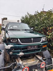 ricambi usati Mitsubishi Pajero sport