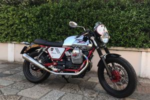 Guzzi V7 Racer - serie limitata