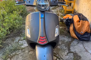 Vespa GTS 300 Super Sport