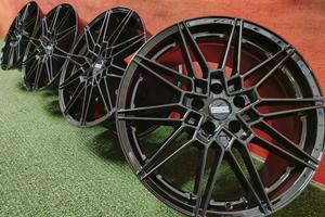 Cerchi Audi A4 A5 A6 A7 A8 Q3 Q4 Q5 Q7 9Jx19 ET20