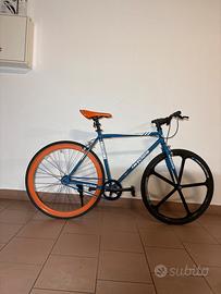 Bici scatto fisso