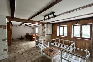 CASA SEMINDIPENDENTE A BASSANO DEL GRAPPA