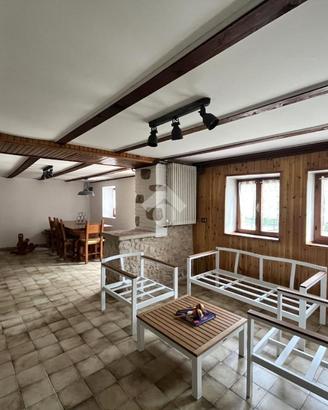 CASA SEMINDIPENDENTE A BASSANO DEL GRAPPA