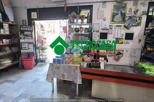 NEGOZIO A MERCOGLIANO