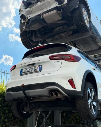 FORD Focus Mk4 Hatchback (HN) 1.0 EcoBoost mHEV Be