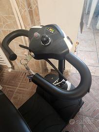 scooter elettrico per disabili/anziani