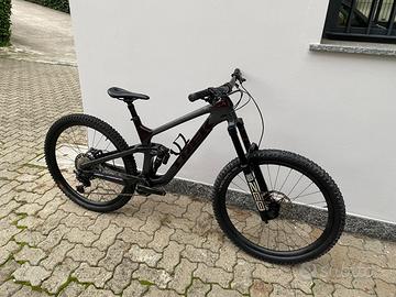 Trek slash