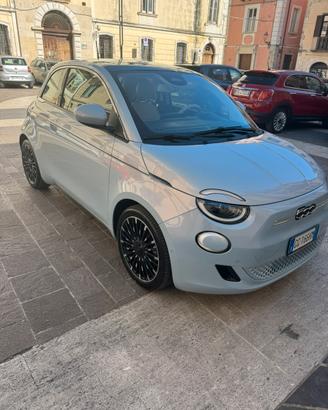 Fiat 500e la Prima Bocelli