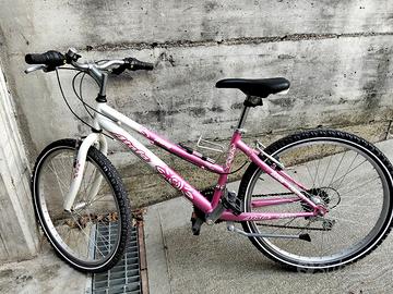 bici MTB con ruote 24"