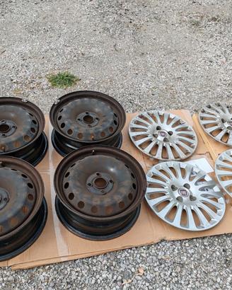 Cerchi FIAT ORIGINALI 15 pollici 4 Fori + Borchie