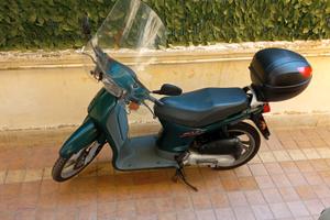 Honda sh 101 verde