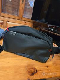 Borsa Tomtoc per console handheld