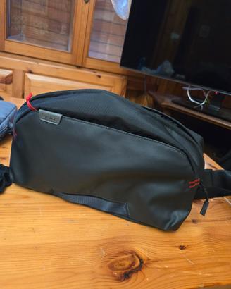 Borsa Tomtoc per console handheld