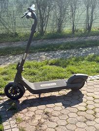Monopattino nienbot E pro2