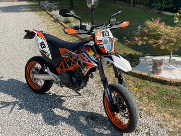 Ktm 690  SMC R depo