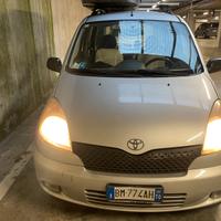 YARIS VERSO