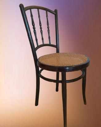SEDIA IN STILE THONET
