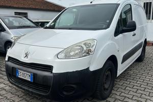 Peugeot Partner 1.6 8V HDi 90CV FAP L2 2 posti Fur