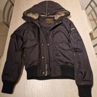 Woolrich corto con cappuccio con pelo