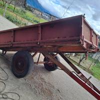 Rimorchio agricolo ribaltabile
