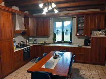  Cucina in legno 