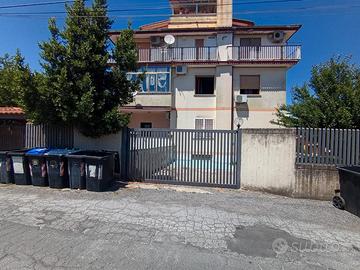 Vallesanta Boccea quadrilocale 1300 euro