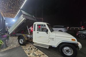 Mahindra Bolero 2.5 CRDe 4WD SC Pup. Rib. Tril.