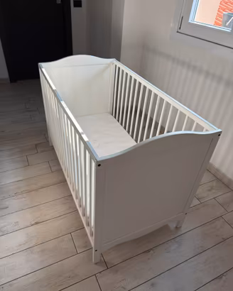 Lettino per bambini IKEA modello SMÅGÖRA
