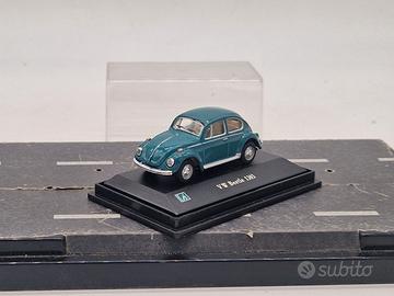 VOLKSWAGEN Maggiolone 1303 - Verde - Cararama 1/72