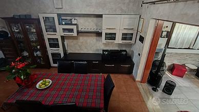 parete attrezzata LUBE