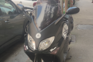 Yamaha Tmax